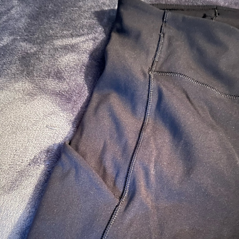 Lululemon Swift Speed high-rise crops - 21” - Picture 3 of 8